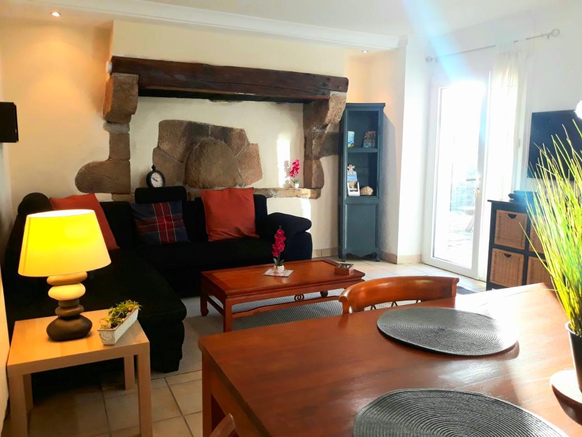 Gite Du Manoir Des Haies Villa Les Champs-Geraux Luaran gambar